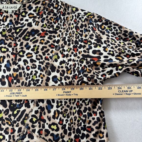 a La Carte Animal Print Top Front Seams Optional Cowl Neck Attachment - Picture 8 of 11